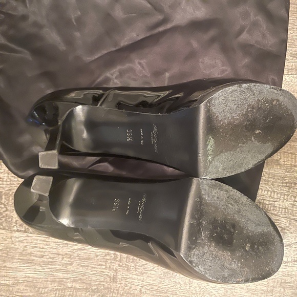 Yves Saint Laurent Black patent leather size 39 1/2 - Picture 5 of 5